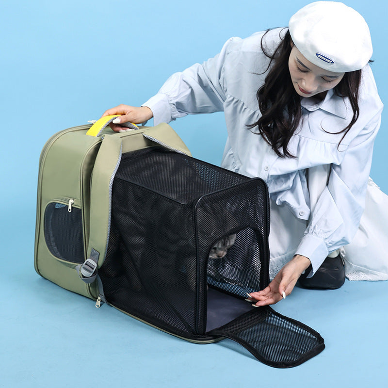 Comfortable Travel Bag for Cats and Small Pets